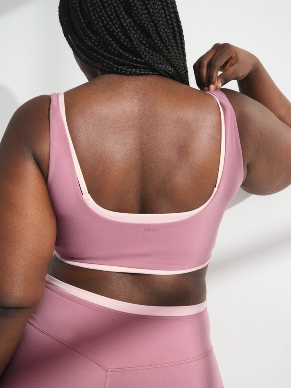 YPB studioFLEX Curve Love
Double-Layered Sports Bra - Rose - Picture 2 of 6